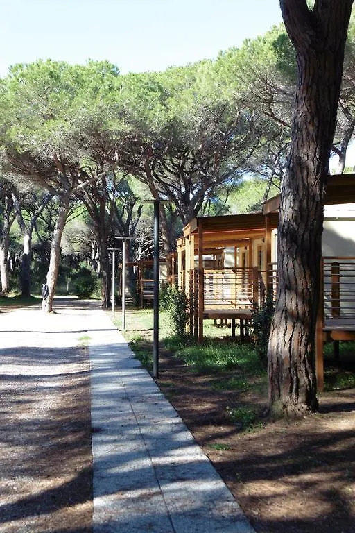 Camping Eden Marina di Grosseto 0*,  İtalya